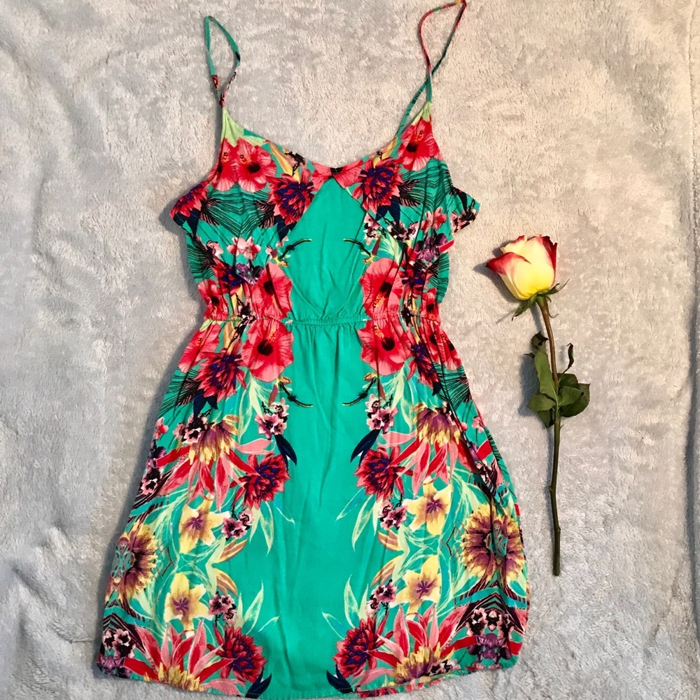 Hawaiian Mini Dress 👗🌺